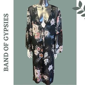 🛍️3/$40 Band of Gypsies Floral Duster Kimono Black Tie Front Ruffle Sleeve XS